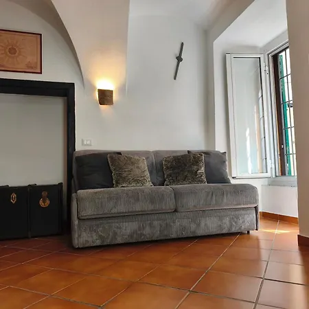 San Nicolosio Garden Apartment *